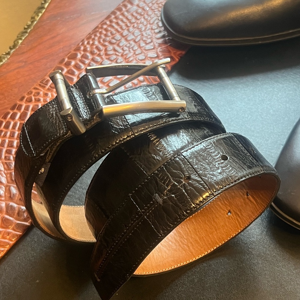 Mezlan Eel Skin Black Belt with Tan Interior